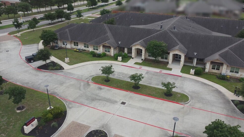 9051 Greenhouse Rd, Cypress, TX à vendre - Vidéo sur l’annonce professionnelle – Image 2 sur 11
