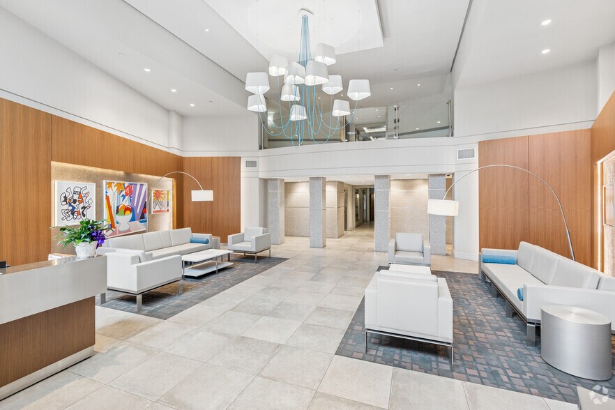 3000 Valley Forge Cir, King Of Prussia, PA à louer - Hall d’entrée – Image 2 sur 80