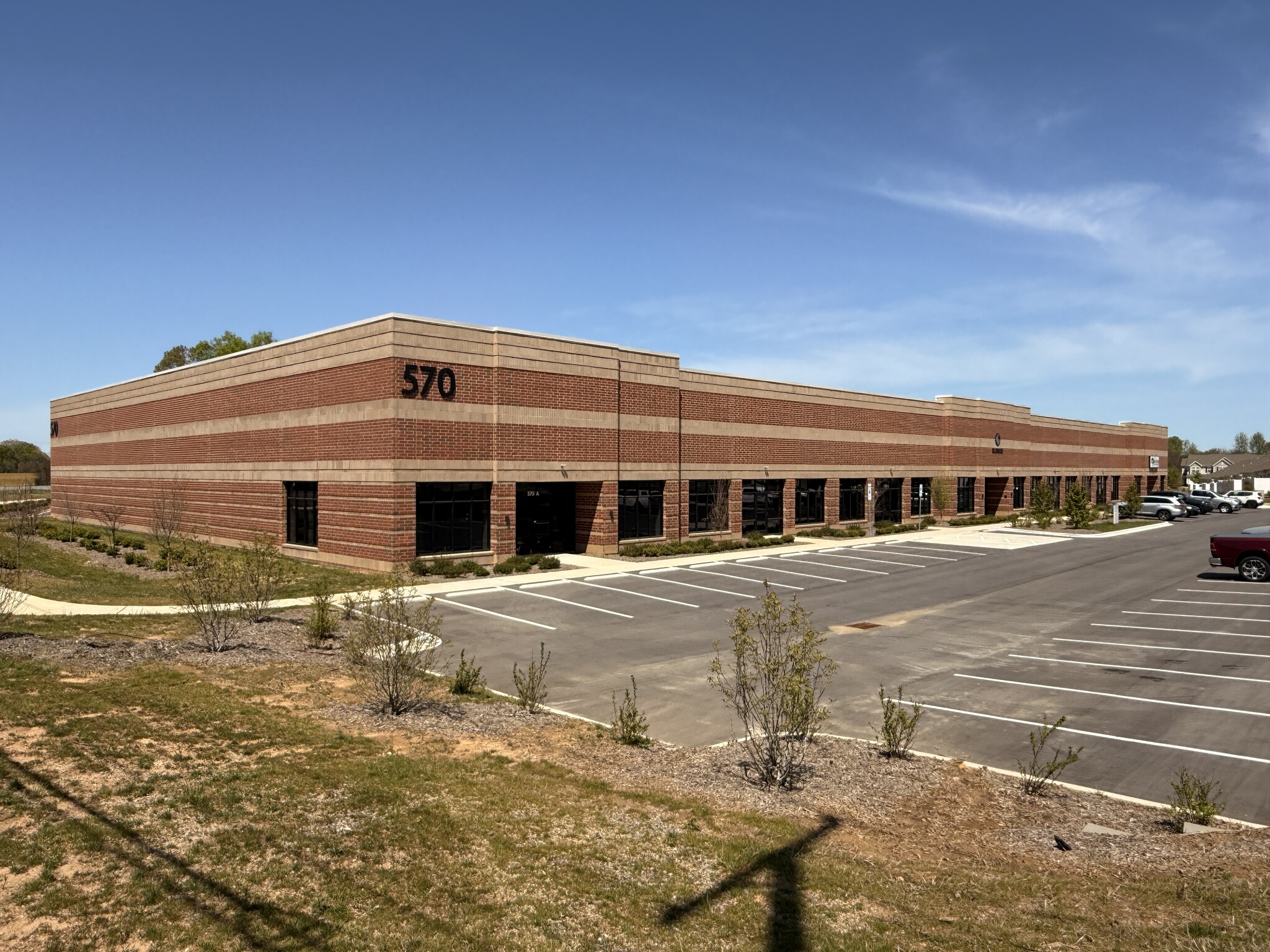 540 Pitts School Rd, Concord, NC à louer Photo de l’immeuble– Image 1 sur 15