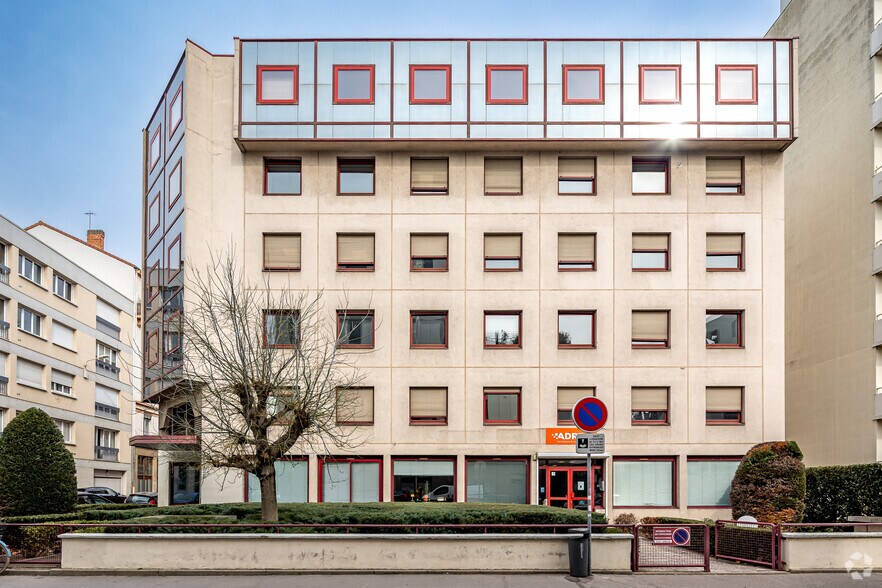 Bureau dans Lyon à vendre - Photo de l’immeuble – Image 2 sur 4