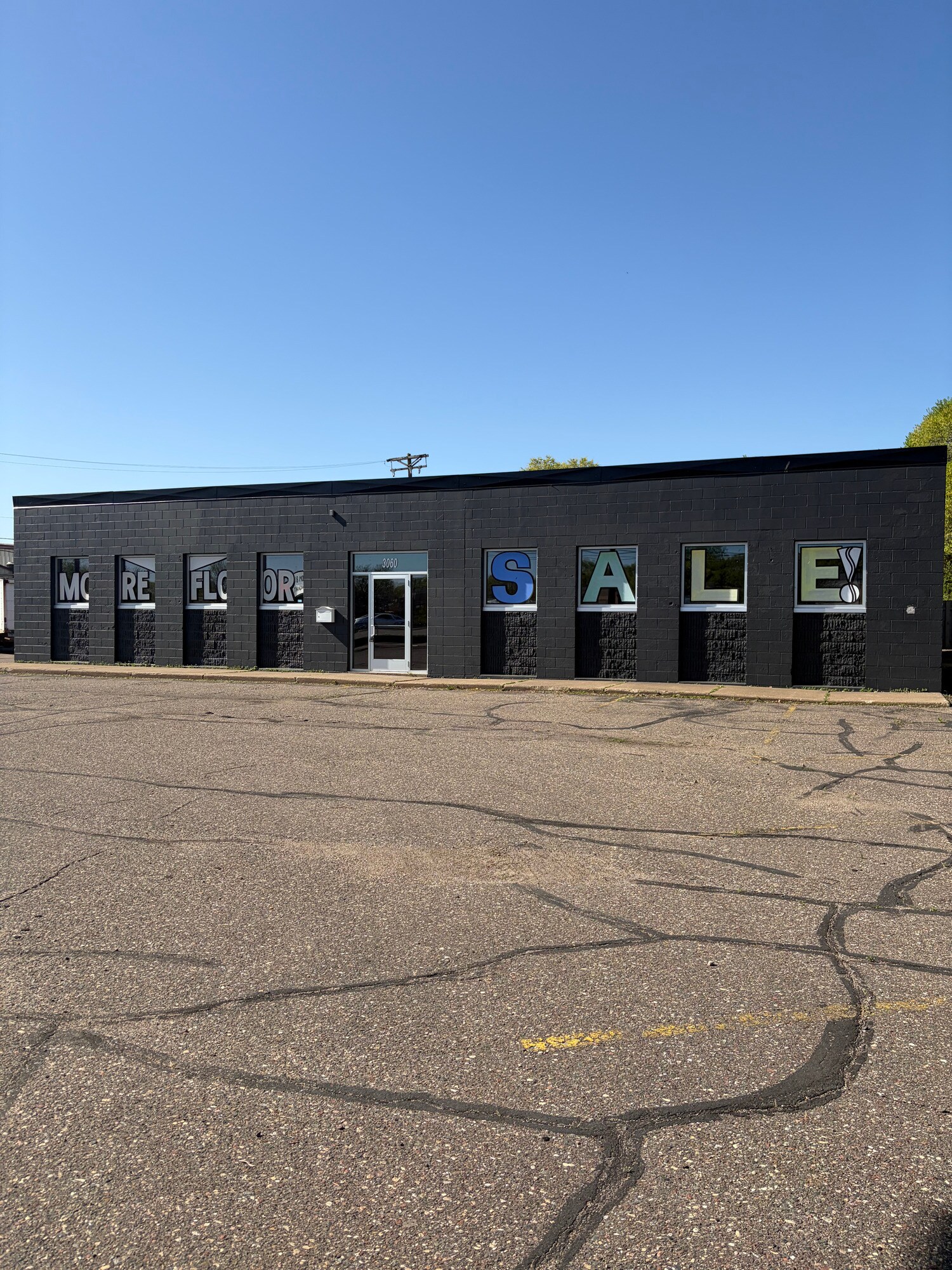 3060 Coon Rapids Blvd NW, Coon Rapids, MN à vendre Photo de l’immeuble– Image 1 sur 15
