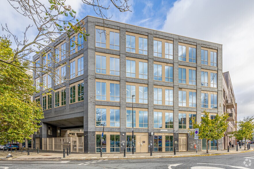 13 Rothbury Rd, Londres à louer - Photo de l’immeuble – Image 2 sur 2