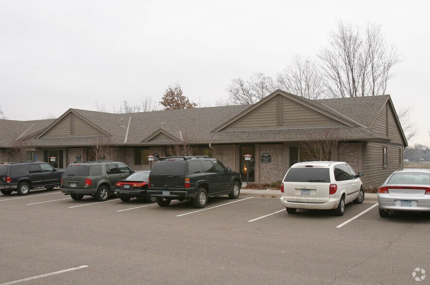 3250-3254 Rice St, Little Canada, MN à vendre - Photo de l’immeuble – Image 2 sur 10