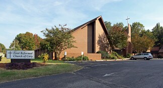 Plus de détails pour 555 SW Maynard Rd, Cary, NC - Spécialisé à vendre