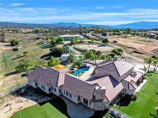 Plus de détails pour 39444 Calle Portillo, Temecula, CA - Spécialisé à vendre