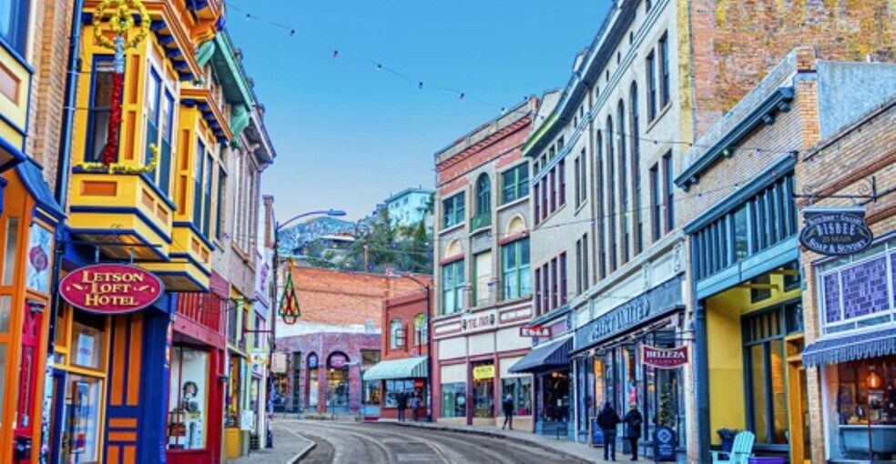 26 Main St, Bisbee, AZ à louer - Photo de l’immeuble – Image 3 sur 9