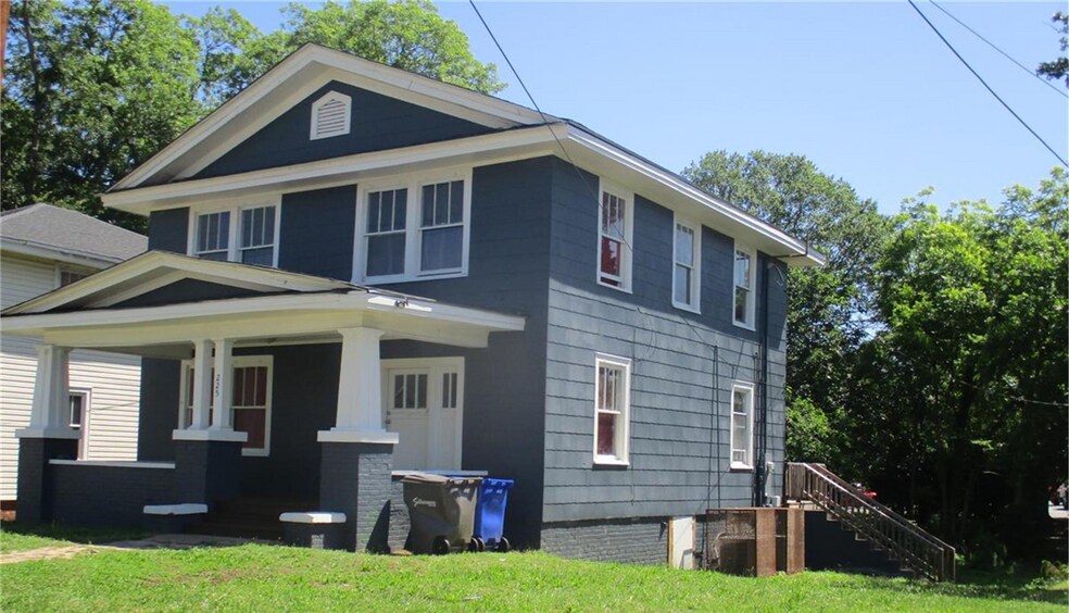 225 Oakland Ave, Spartanburg, SC à vendre - Photo de l’immeuble – Image 1 sur 1