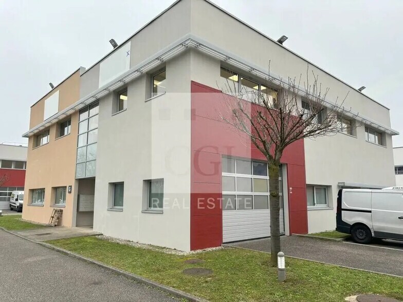 50 Rue Jean Zay, Saint-Priest à louer - Photo de l’immeuble – Image 1 sur 9