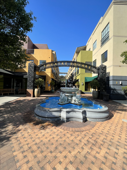 2 Theatre Sq, Orinda, CA à louer - Photo de l’immeuble – Image 2 sur 5