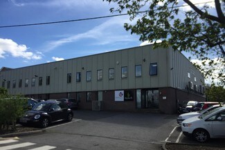 Plus de détails pour Merrow Ln, Guildford - Industriel/Logistique à vendre