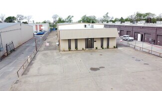 Plus de détails pour 10917 Indian Trl, Dallas, TX - Local d’activités à vendre