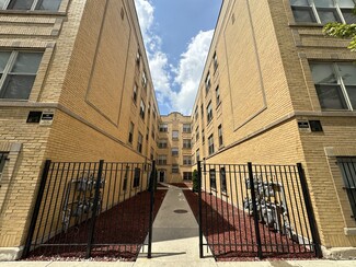 Plus de détails pour 4200 W Roosevelt Rd, Chicago, IL - Logement à vendre