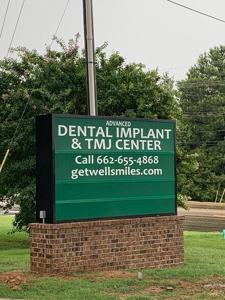 7135 Getwell Rd, Southaven, MS à louer - Photo de l’immeuble – Image 3 sur 7