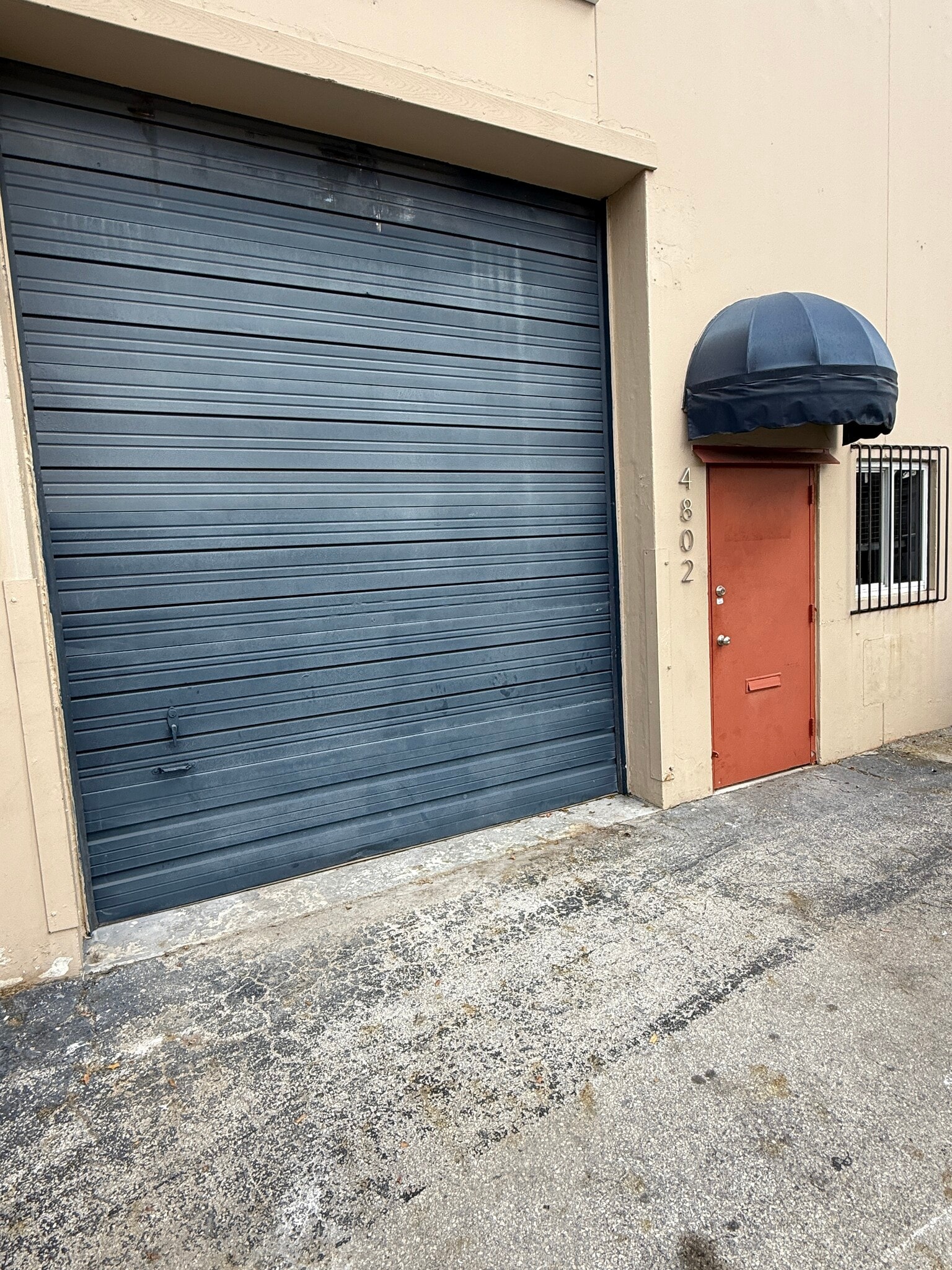 4834-4890 SW 75th Ave, Miami, FL à louer Photo intérieure– Image 1 sur 10