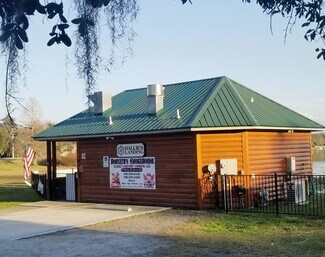 Plus de détails pour 831 Huntington Rd, Crescent City, FL - Local commercial à vendre