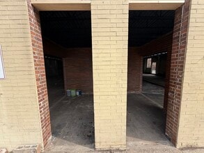 11034 Clifton Blvd, Cleveland, OH à louer Photo intérieure– Image 1 sur 48