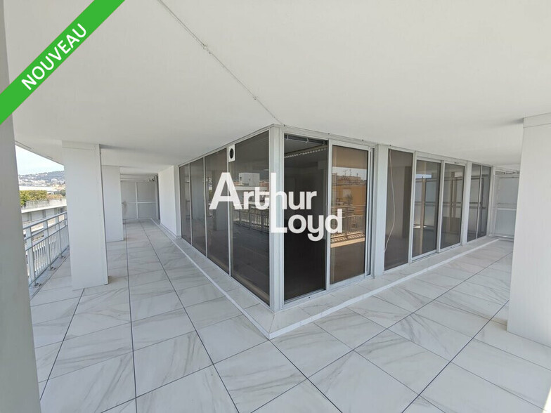 5 Rue Gabriel Fauré, Nice à louer - Photo de l’immeuble – Image 3 sur 10