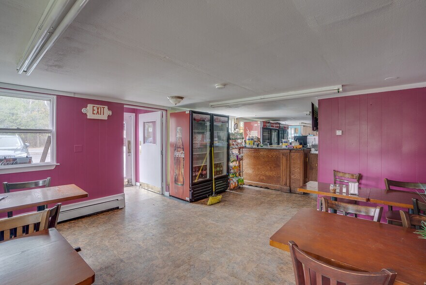 150 Framingham, Southborough, MA à vendre - Photo intérieure – Image 3 sur 15