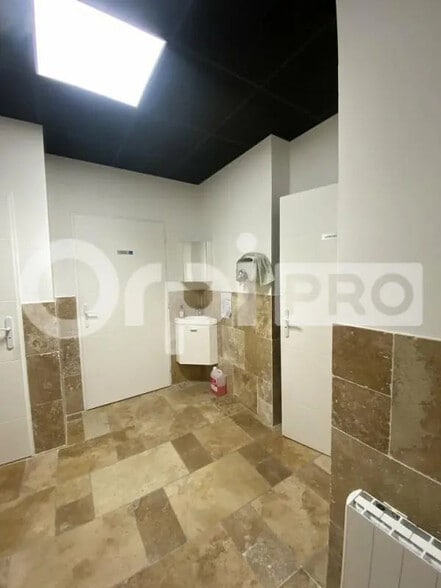 Bureau dans Le Havre à louer - Photo intérieure – Image 3 sur 5