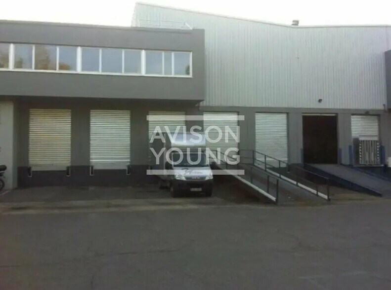 Local d’activités dans Herblay-sur-Seine à louer - Photo de l’immeuble – Image 2 sur 6