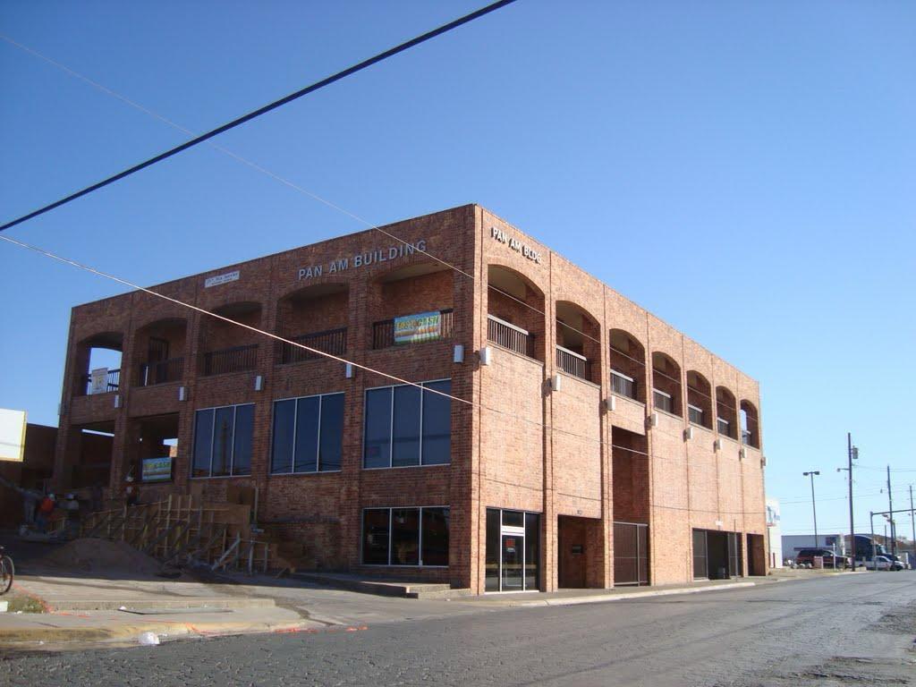 140 N Adams St, Eagle Pass, TX à louer Photo de l’immeuble– Image 1 sur 3