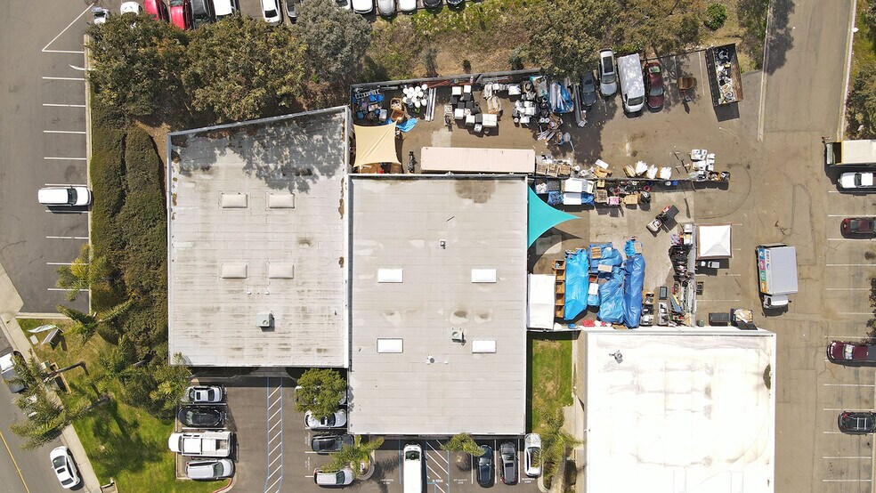 8440 Production Ave, San Diego, CA à louer - Photo de l’immeuble – Image 2 sur 5