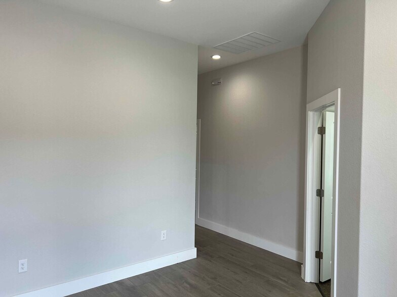 2951 FM 1460, Georgetown, TX à vendre - Photo intérieure – Image 2 sur 16