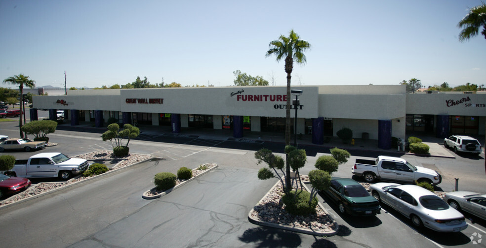 5905-5951 W Bell Rd, Glendale, AZ à louer - Photo de l’immeuble – Image 3 sur 6
