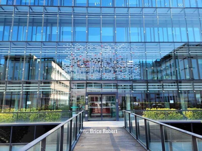 dans Villeurbanne à vendre - Photo de l’immeuble – Image 1 sur 1