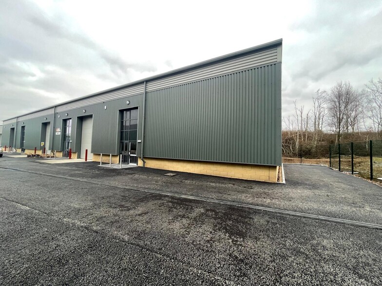 Faraday Close, Doncaster à louer - Photo de l’immeuble – Image 2 sur 10