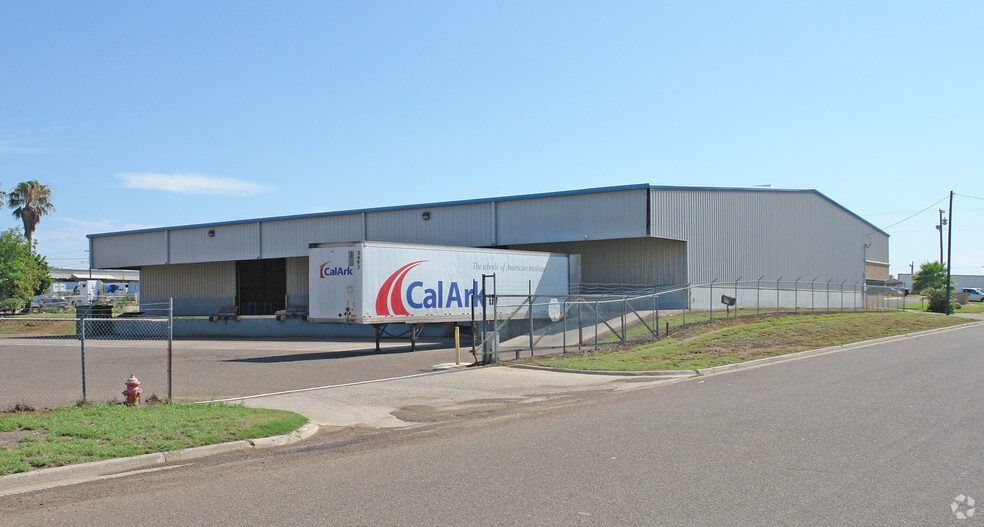 14202 Atlanta Dr, Laredo, TX à louer - Photo de l’immeuble – Image 2 sur 27