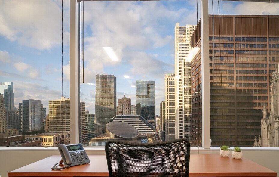 20 N Clark St, Chicago, IL à louer - Photo de l’immeuble – Image 3 sur 19