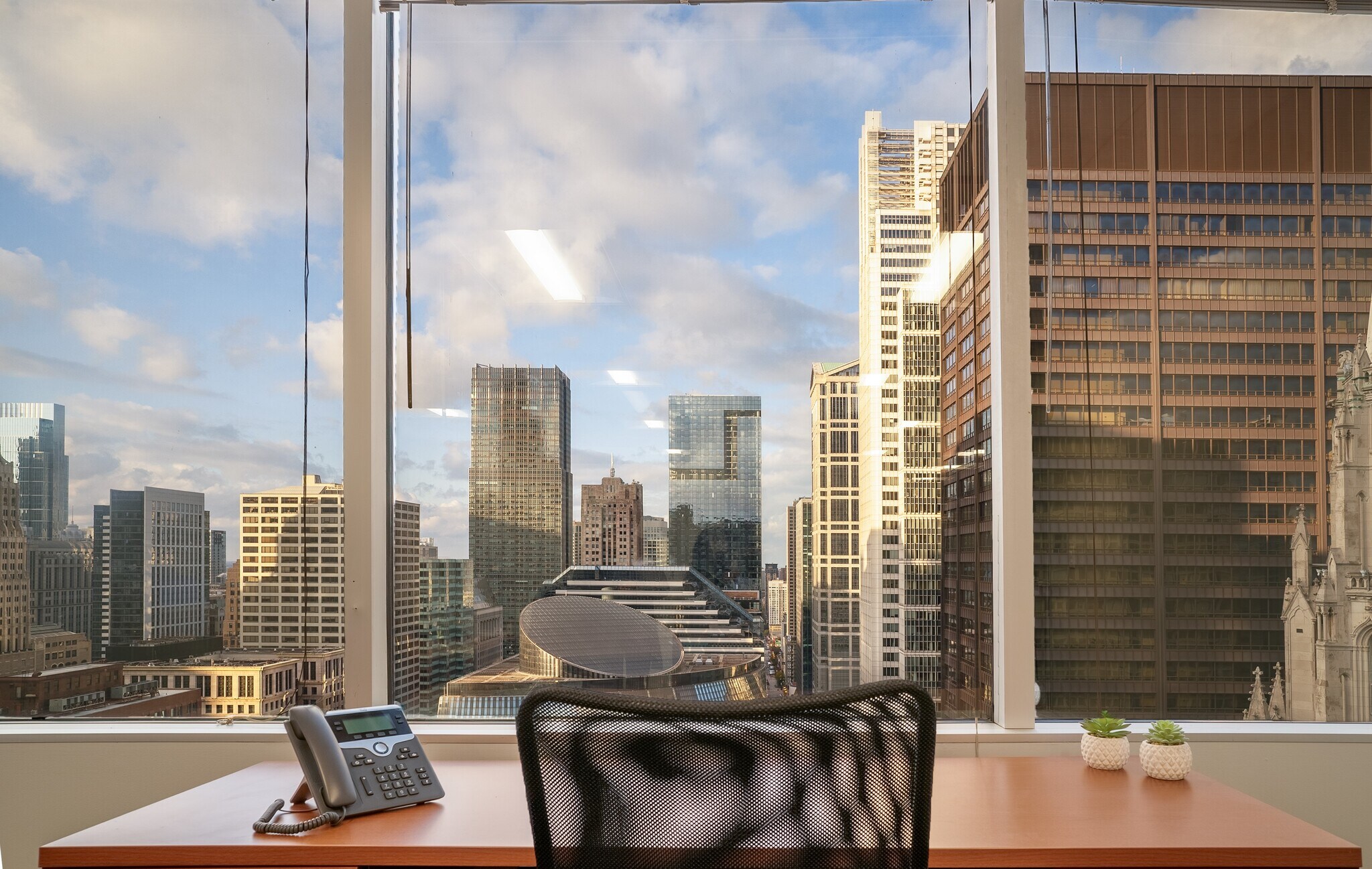 20 N Clark St, Chicago, IL à louer Photo principale– Image 1 sur 18