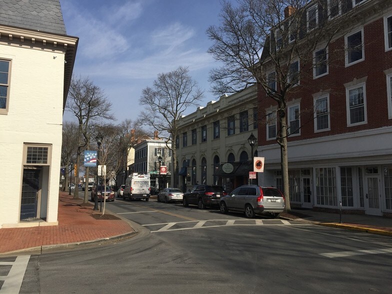 32-36 N Washington St, Easton, MD à louer - Photo de l’immeuble – Image 2 sur 2