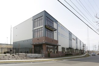 Plus de détails pour 1005 Clancy Ave NE, Grand Rapids, MI - Local commercial à louer