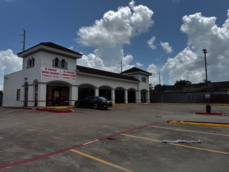 6707 Canal St, Houston, TX à louer - Photo de l’immeuble – Image 2 sur 5