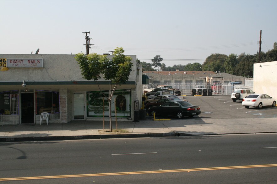 6741-6743 Long Beach Blvd, Long Beach, CA à louer - Photo de l’immeuble – Image 1 sur 2