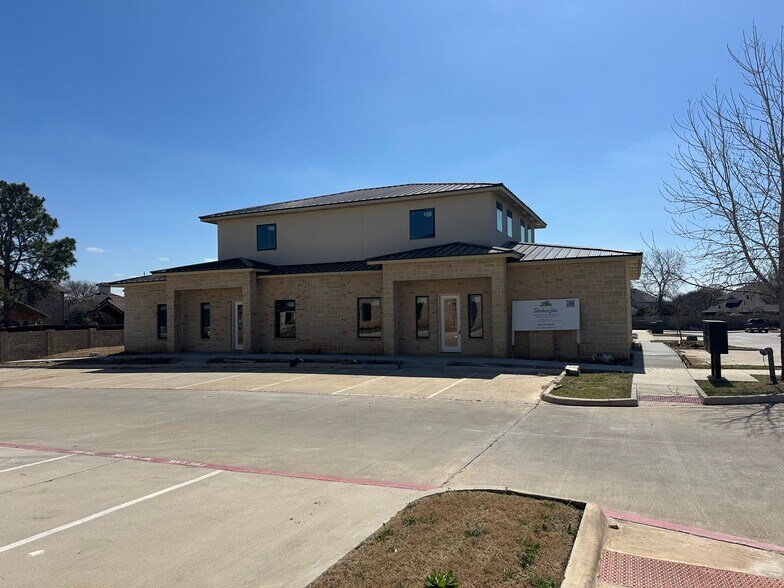 1716 Keller Pkwy, Keller, TX à louer - Photo de l’immeuble – Image 2 sur 30