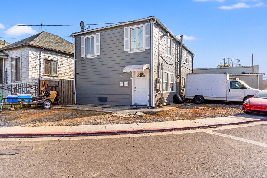 Portfolio sale Oakland portefeuille de 3 biens à vendre sur LoopNet.fr - Photo de l’immeuble – Image 3 sur 7