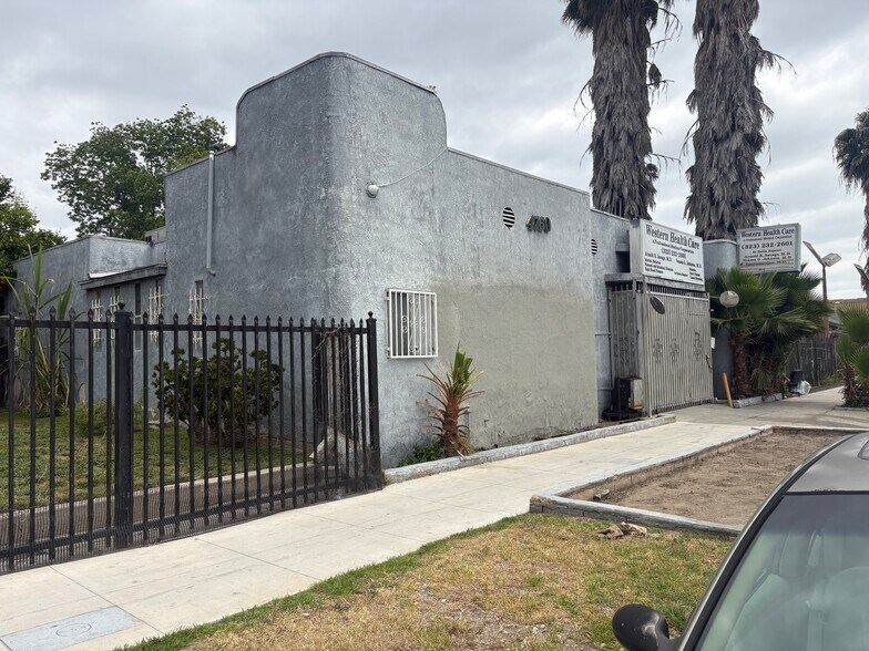 4760 S Figueroa St, Los Angeles, CA à vendre - Photo de l’immeuble – Image 2 sur 24
