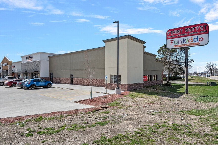 3101 S MacArthur Blvd, Springfield, IL à louer - Photo de l’immeuble – Image 3 sur 20