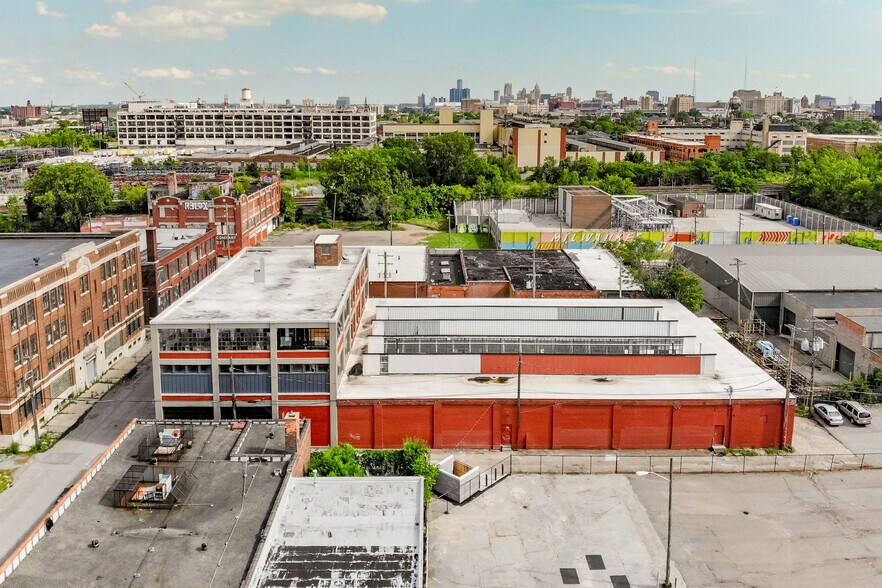 6545 Saint Antoine St, Detroit, MI à louer - Photo de l’immeuble – Image 3 sur 9