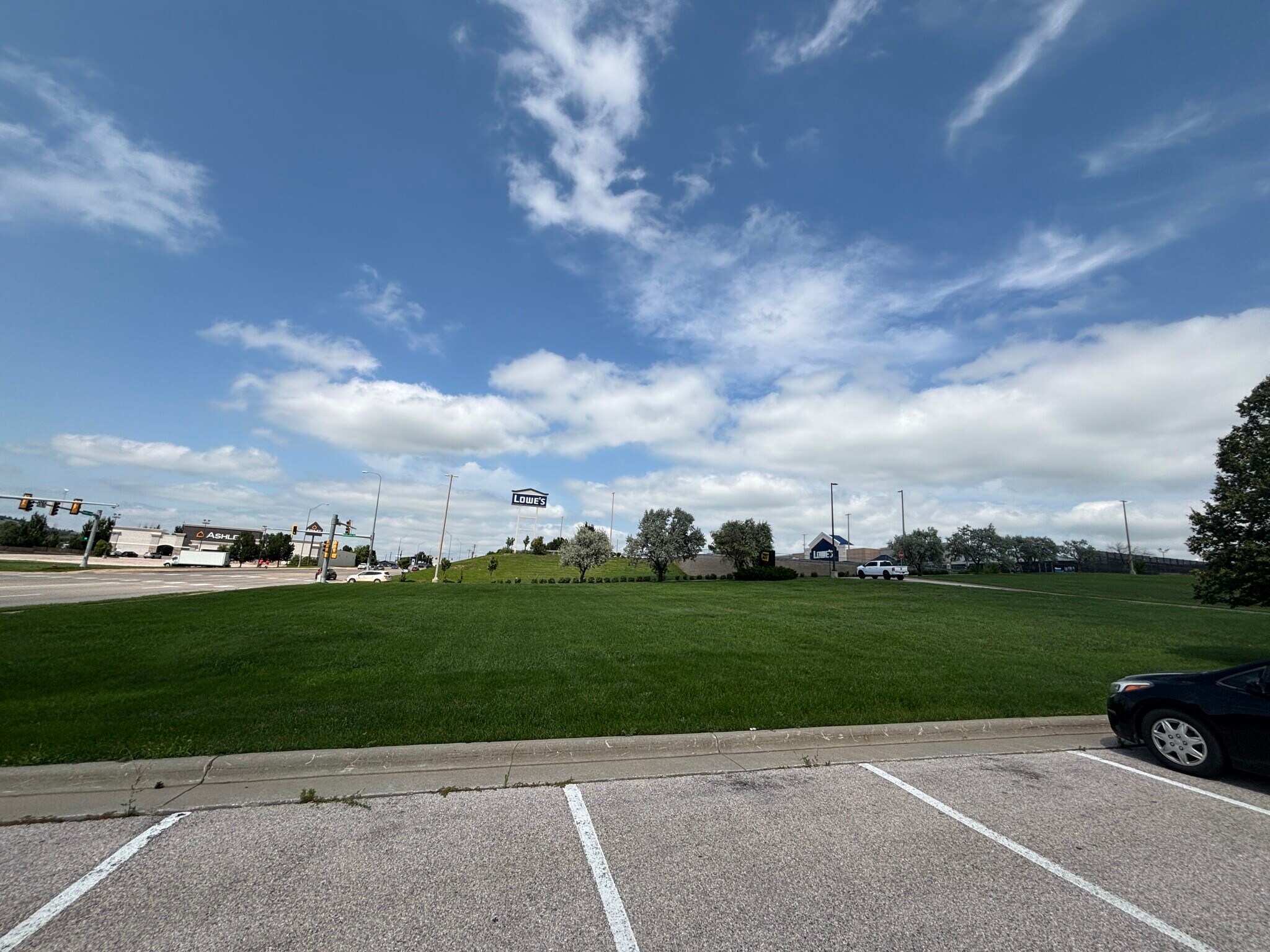2440 Haines ave, Rapid City, SD à vendre Photo principale– Image 1 sur 2