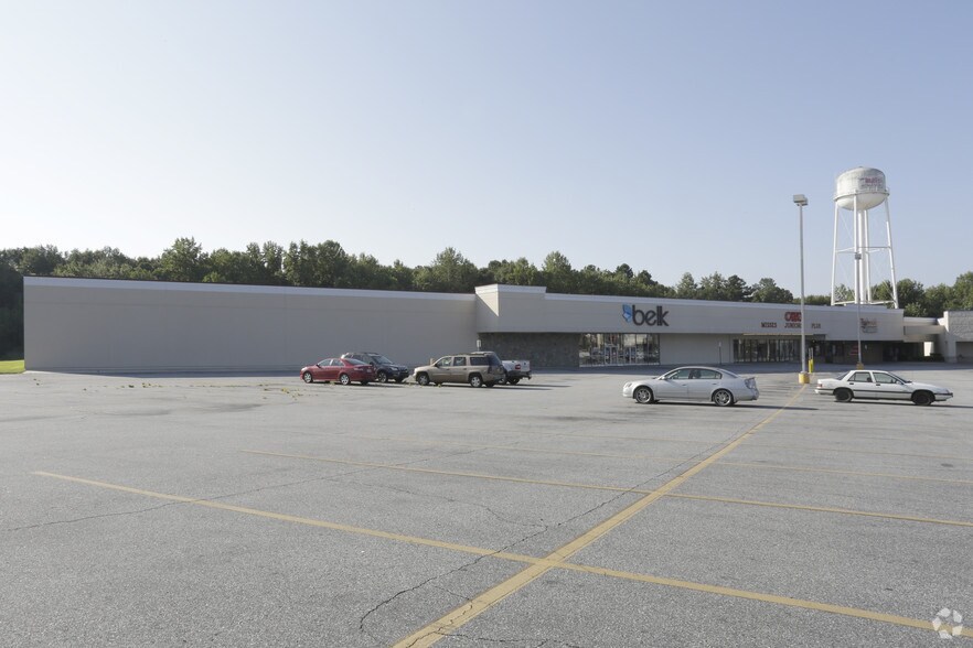 1070 E Franklin St, Hartwell, GA à louer - Photo principale – Image 3 sur 6