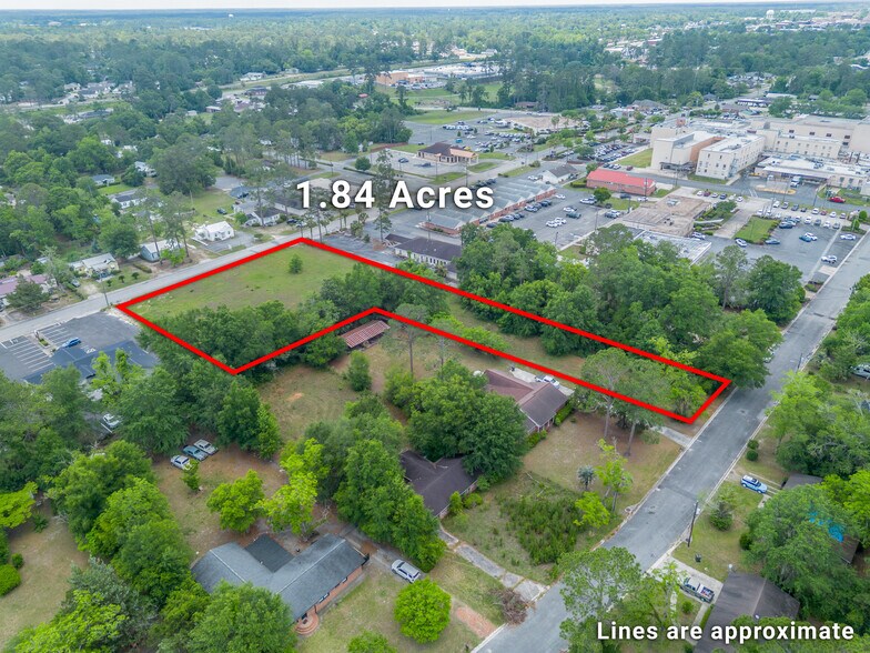 2011 Alice St, Waycross, GA à vendre - Aérien – Image 2 sur 13