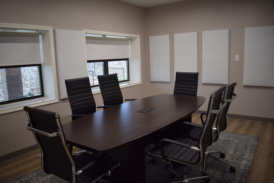 14141 W Highway 290, Austin, TX à louer - Photo de l’immeuble – Image 3 sur 6