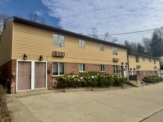 Plus de détails pour 100 Carothers Dr, Turtle Creek, PA - Logement à vendre