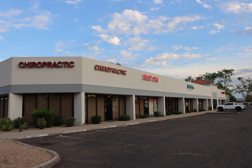 3150 N Arizona Ave, Chandler, AZ à louer - Photo de l’immeuble – Image 1 sur 7