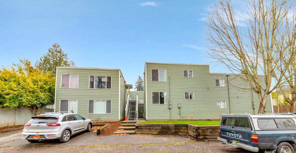 8415 N Fessenden St, Portland, OR à vendre - Photo de l’immeuble – Image 3 sur 31