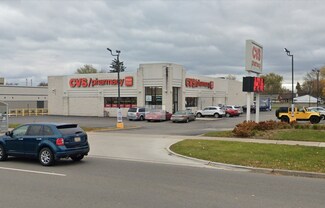 Plus de détails pour 3575 West Rd, Trenton, MI - Local commercial à louer